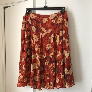 Women’s floral pleaded skirt